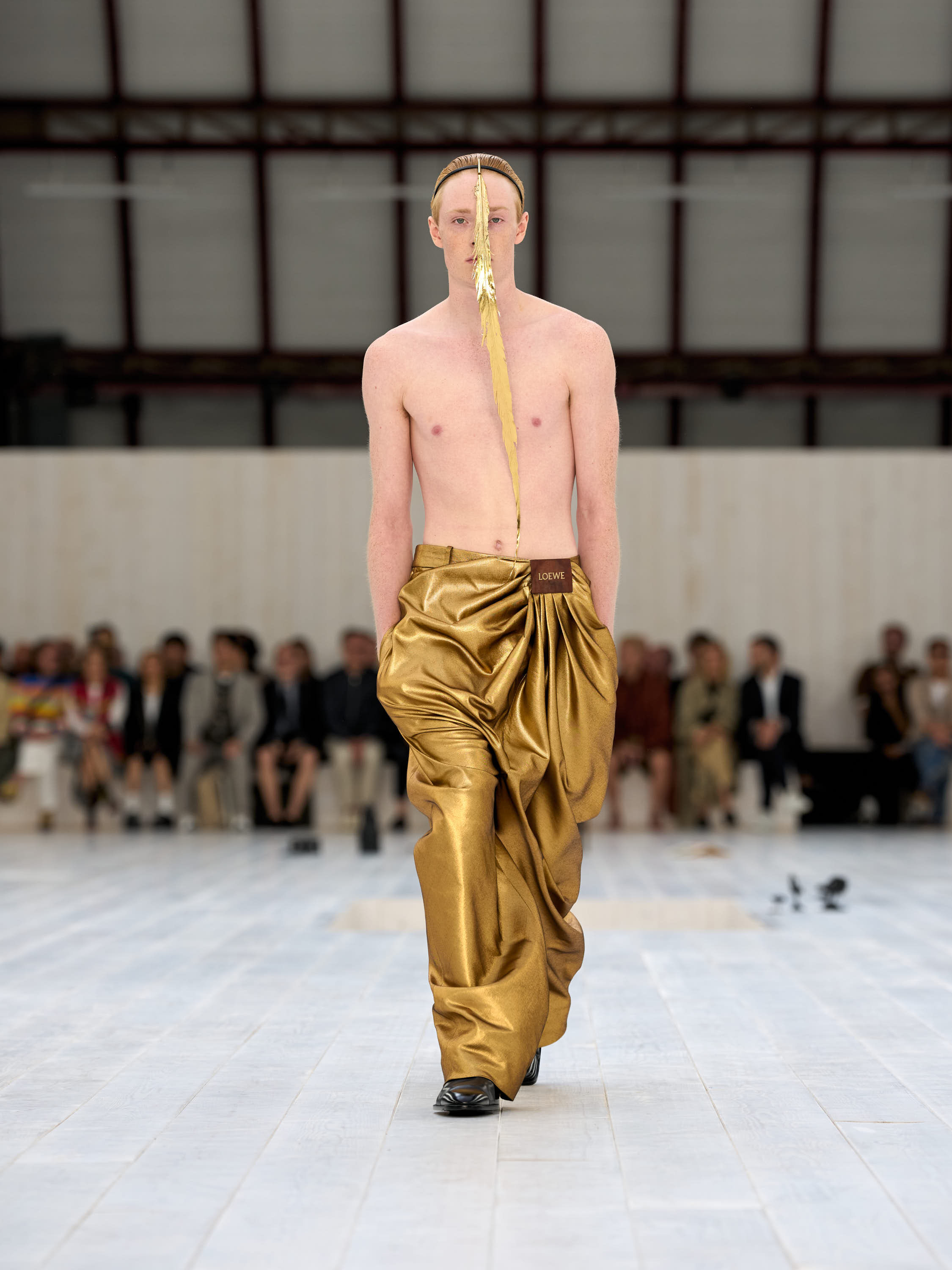 Runway · Spring-Summer men's collection · LOEWE